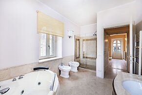 Beautiful Villa With Private Spa