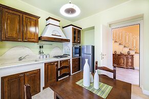 Beautiful Villa With Private Spa