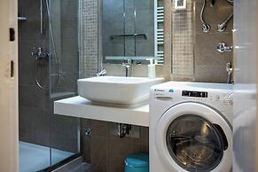Luan Old Town apartment by DuHomes