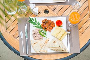 LHOHI INN BOUTIQUE HOTEL