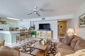 Oceanfront Fort Walton Beach Condo With Balcony!