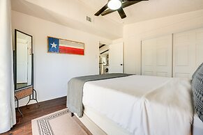 Awesome Canyon Lake Home: Rooftop Deck & Fire Pit!