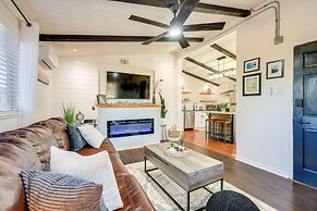 Awesome Canyon Lake Home: Rooftop Deck & Fire Pit!