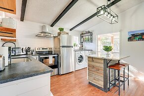 Awesome Canyon Lake Home: Rooftop Deck & Fire Pit!