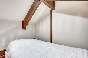 Iron River Retreat w/ Sauna: Walk to Ski Brule!