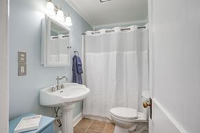 Rossville Home Near Downtown & Lookout Mountain!