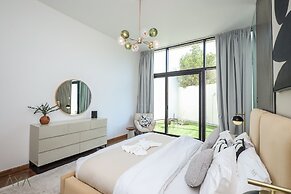 Aya - Oasis in Al Muntazah: 3BR Villa with Private Pool