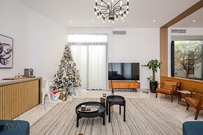 Aya - Oasis in Al Muntazah: 3BR Villa with Private Pool