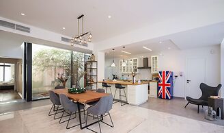 Aya - Oasis in Al Muntazah: 3BR Villa with Private Pool