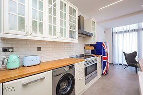 Aya - Oasis in Al Muntazah: 3BR Villa with Private Pool