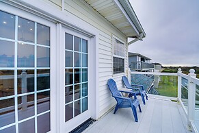 Ocean Shores Condo Rental w/ View - Walk to Beach!