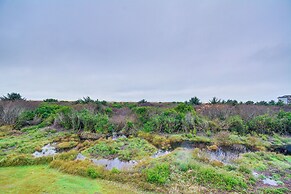 Ocean Shores Condo Rental w/ View - Walk to Beach!
