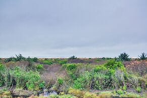 Ocean Shores Condo Rental w/ View - Walk to Beach!