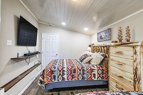 Cozy Cottage w/ Pool Btwn Knoxville & Pigeon Forge