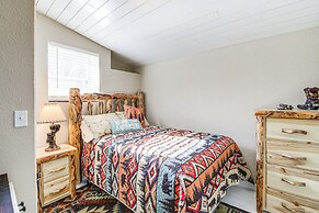 Cozy Cottage w/ Pool Btwn Knoxville & Pigeon Forge