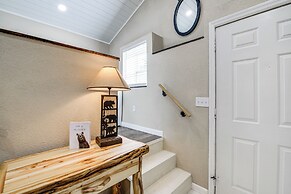 Cozy Cottage w/ Pool Btwn Knoxville & Pigeon Forge