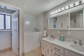 Cozy Nampa Escape w/ Fireplace + Smart TV!