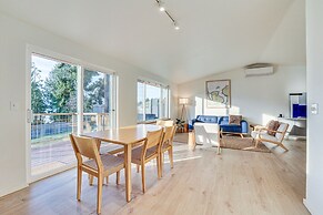 Port Townsend Escape w/ Deck, Bay & Mountain Views