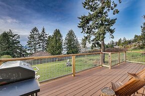 Port Townsend Escape w/ Deck, Bay & Mountain Views