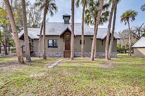 Riverfront Fishers Paradise in Florida w/ Dock!