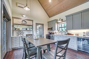 Riverfront Fishers Paradise in Florida w/ Dock!