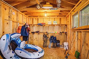 Lakefront Eagle River Cabin w/ Fire Pit & Porch