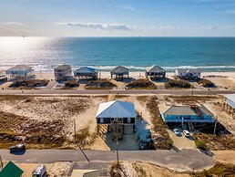 Blue Jays - 2334 Bienville 4 Bedroom Home by RedAwning