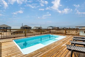 Blue Jays - 2334 Bienville 4 Bedroom Home by RedAwning