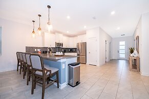 9056sh-the Retreat At Championsgate 8 Bedroom Home by RedAwning