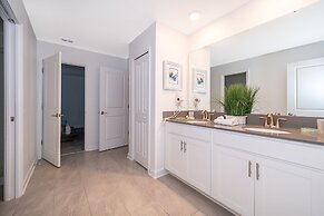 9056sh-the Retreat At Championsgate 8 Bedroom Home by RedAwning