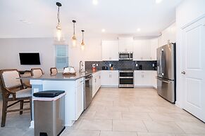 9056sh-the Retreat At Championsgate 8 Bedroom Home by RedAwning