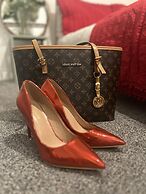 Thorn - Romance Deluxe Room