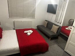 Thorn - Romance Deluxe Room