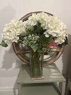 Thorn - Romance Deluxe Room