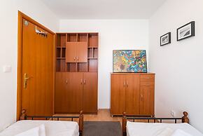 Mirella Cosy Apartment With Two Bedrooms