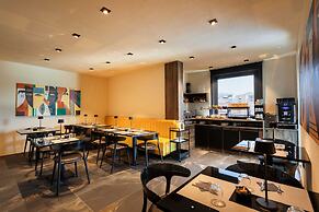 Etrus Boutique Room & Rooftop