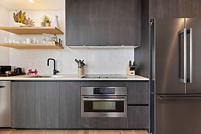 Sunshine Condo in Downtown Austin