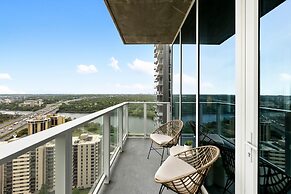 Sunshine Condo in Downtown Austin