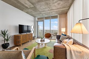 Sunshine Condo in Downtown Austin