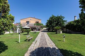 Villa Erika with private garden