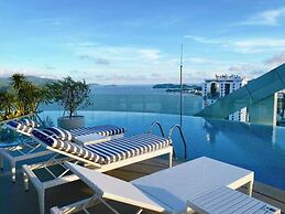 Premier High Ocean View Panorama