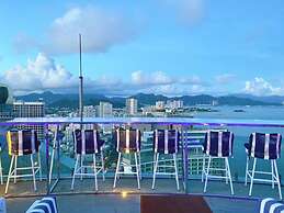 Premier High Ocean View Panorama
