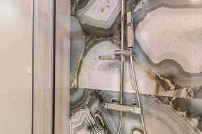 National Square Napoli