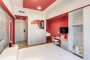 National Square Napoli