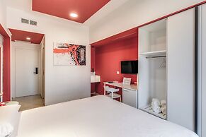 National Square Napoli