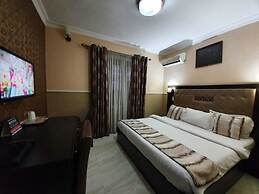 Atlantic Palms Suites