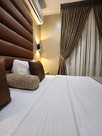 Atlantic Palms Suites