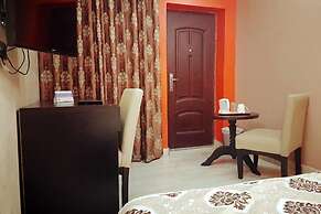 Atlantic Palms Suites