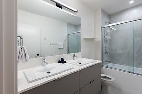 Tally Ho By Revelstoke Vacations