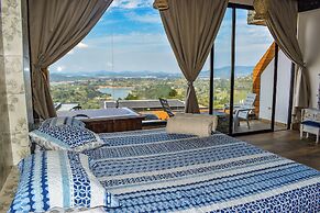 MONTECIELO HOSTING GUATAPE